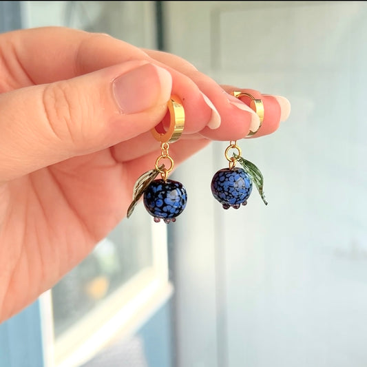 Pearly Blueberries