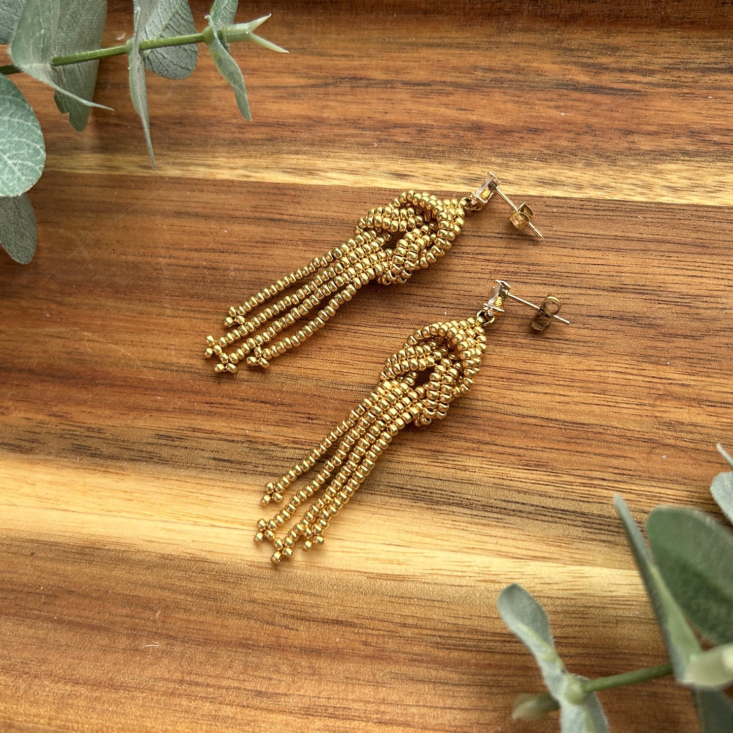 Lucky Knots