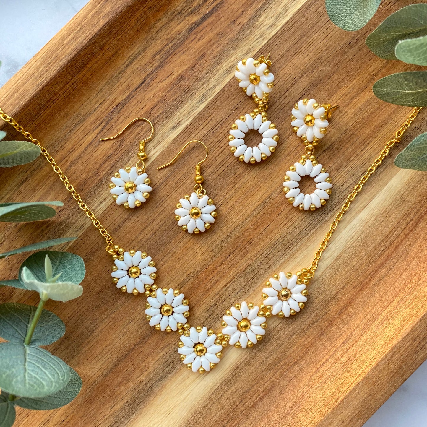 White Daisies