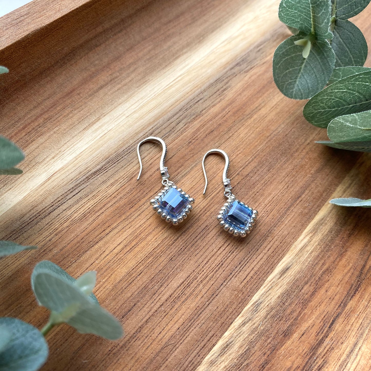 Cubic Diamond - Blue