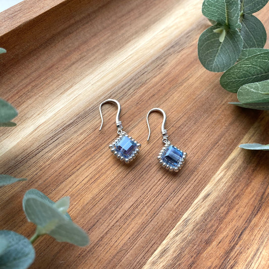 Cubic Diamond - Blue